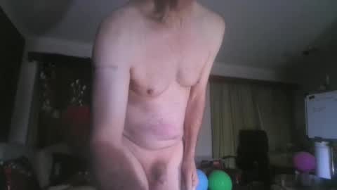 Snapshot of chaturdell9359 chatting on 09.24.25 We Chat online show from 09.24.25