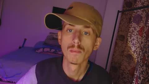 Snapshot of chavbussy chatting on 10.26.25 ChavBoy online show from 10.26.25