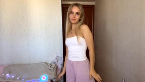Milissa online show from 09.09.25