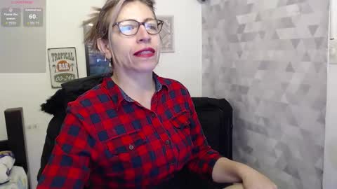 CHAYLA VICTORIA RUIZ  online show from 09.21.25