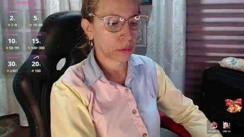 CHAYLA VICTORIA RUIZ  online show from 02.02.26