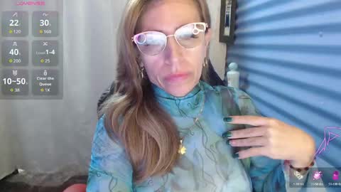 CHAYLA VICTORIA RUIZ  online show from 06.08.26