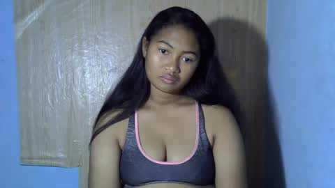 Snapshot of chechick_sahu chatting on 10.16.25 Angel online show from 10.16.25