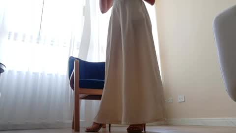 Regina Phalange online show from 04.22.26