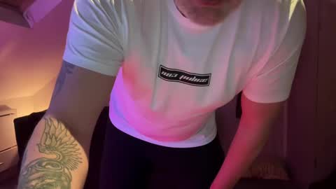 Cheekylondon online show from 02.05.25