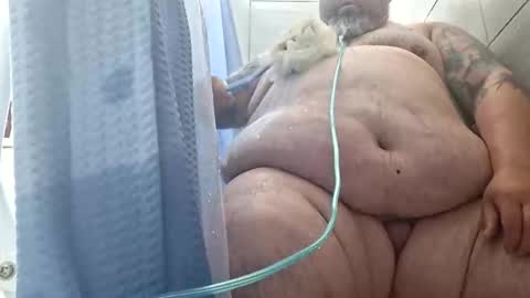 Snapshot of chefjoe_light chatting on 11.12.25 chefjoe_light online show from 11.12.25