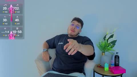   online show from 03.05.26