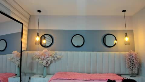 chelsea_bolton_ online show from 04.15.26