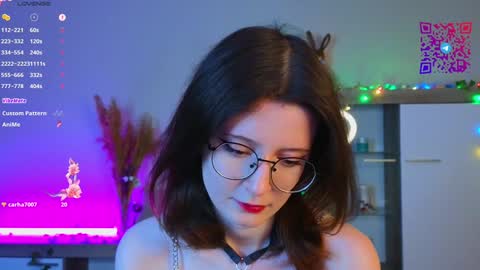 Mona online show from 01.30.25