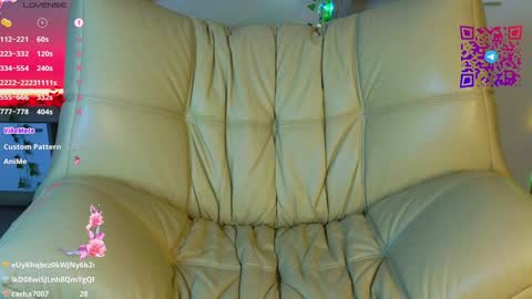 Mona online show from 02.06.25