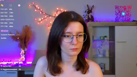 Mona online show from 03.11.25