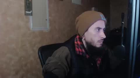 Snapshot of chelseagrinox chatting on 10.18.25 Chelsea online show from 10.18.25