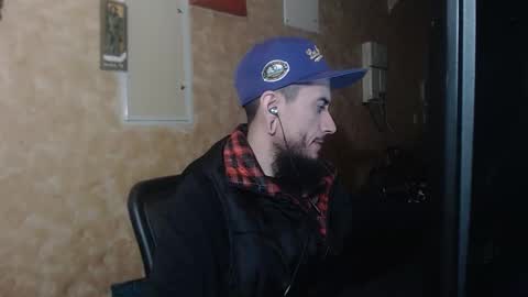 Snapshot of chelseagrinox chatting on 10.24.25 Chelsea online show from 10.24.25