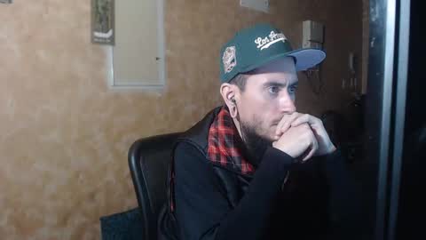 Snapshot of chelseagrinox chatting on 11.05.25 Chelsea online show from 11.05.25