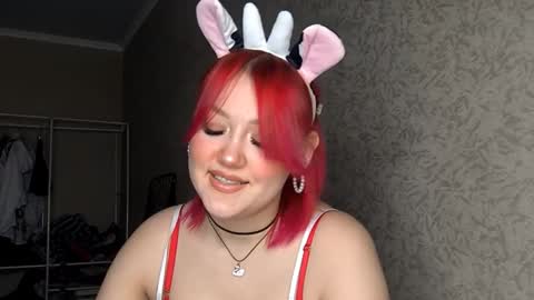 Snapshot of chelsiebaldearena chatting on 12.21.25 Rachel online show from 12.21.25