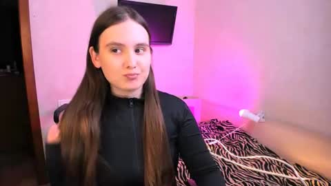 Chelsy  Luxe  online show from 07.11.26
