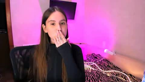 Chelsy  Luxe  online show from 07.13.26