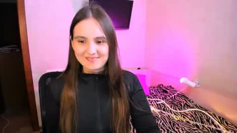 Chelsy  Luxe  online show from 07.15.26