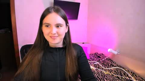 Chelsy  Luxe  online show from 07.16.26