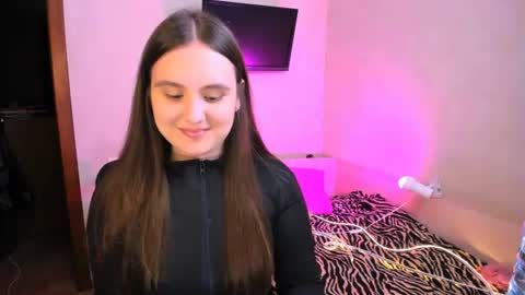 Chelsy  Luxe  online show from 07.17.26