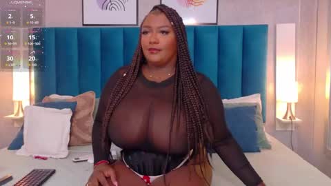 Snapshot of cheneelllorens chatting on 10.17.25 online show from 10.17.25