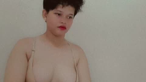 Snapshot of chennybbgirl chatting on 10.05.25 chenny online show from 10.05.25