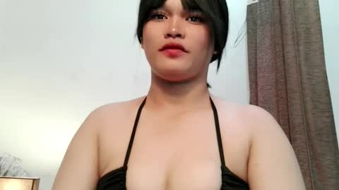 Snapshot of chennybbgirl chatting on 11.05.25 chenny online show from 11.05.25