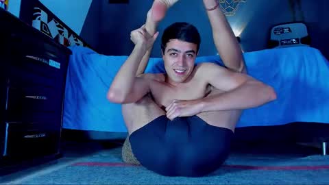 cherg_27 online show from 10.04.25