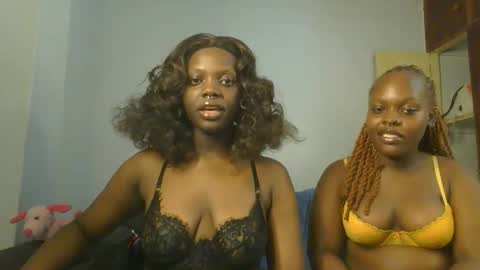 Snapshot of cherry_charm1 chatting on 02.11.26 Fafa online show from 02.11.26