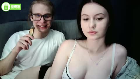 Snapshot of cherry_daikiry chatting on 03.08.25 Regina and Mathew online show from 03.08.25