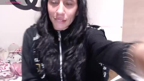 Nezumy Rey  online show from 10.15.25