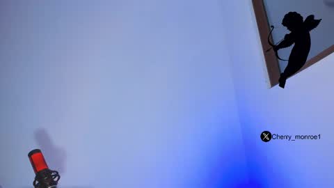 Snapshot of cherry_monroe chatting on 02.15.25 cherry Monroe online show from 02.15.25