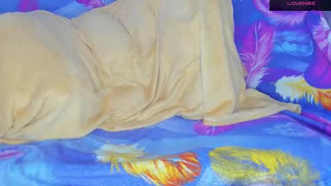 Snapshot of cherry_pussy1 chatting on 11.20.25 Mia online show from 11.20.25