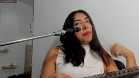 Snapshot of cherry_skinnyy_ chatting on 07.31.26 cherry online show from 07.31.26