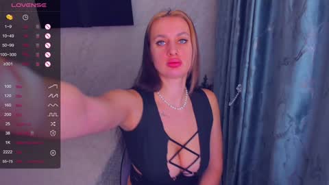 cherry_starrr online show from 01.05.25