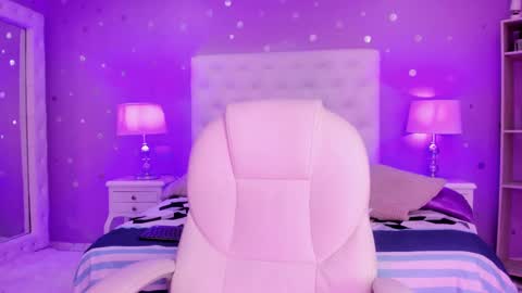 Sussan Cherry  online show from 01.25.25