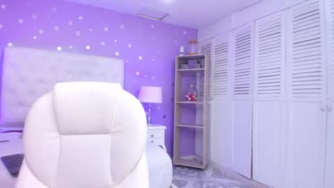 Sussan Cherry  online show from 03.08.25