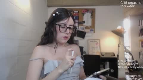 Sarah Prez online show from 03.13.26