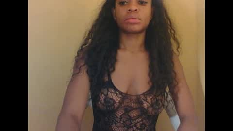 Snapshot of cherrycounty chatting on 09.13.25 cherry online show from 09.13.25