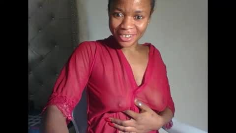 Snapshot of cherrycounty chatting on 10.26.25 cherry online show from 10.26.25