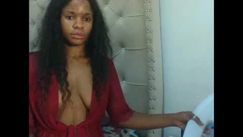 Snapshot of cherrycounty chatting on 11.03.25 cherry online show from 11.03.25