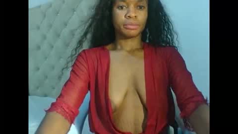 Snapshot of cherrycounty chatting on 11.04.25 cherry online show from 11.04.25