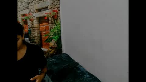 leah online show from 10.13.25