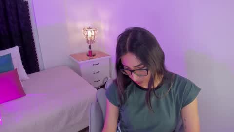 Snapshot of cherrylady2 chatting on 11.08.25 Cherry online show from 11.08.25