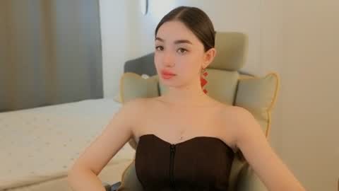 Snapshot of cherrylatte_ chatting on 07.19.26 Kate3 online show from 07.19.26