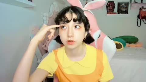 Snapshot of cherrymafer666 chatting on 10.04.25 cherrycute666 online show from 10.04.25