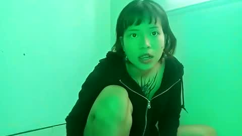 Snapshot of cherrywitchy chatting on 12.25.24 Cherry online show from 12.25.24