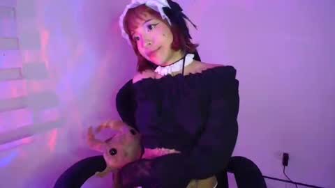 Snapshot of cherrywitchy chatting on 02.08.25 Cherry online show from 02.08.25