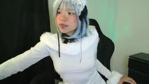 Snapshot of cherrywitchy chatting on 03.03.25 Cherry online show from 03.03.25