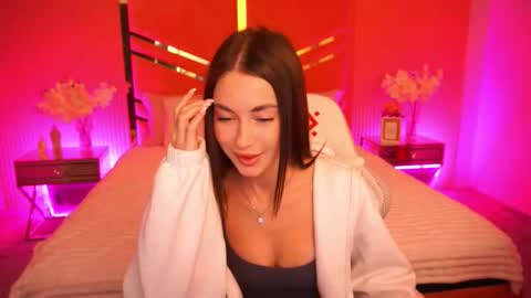 Snapshot of cherryylulu chatting on 10.06.25 cherryylulu online show from 10.06.25